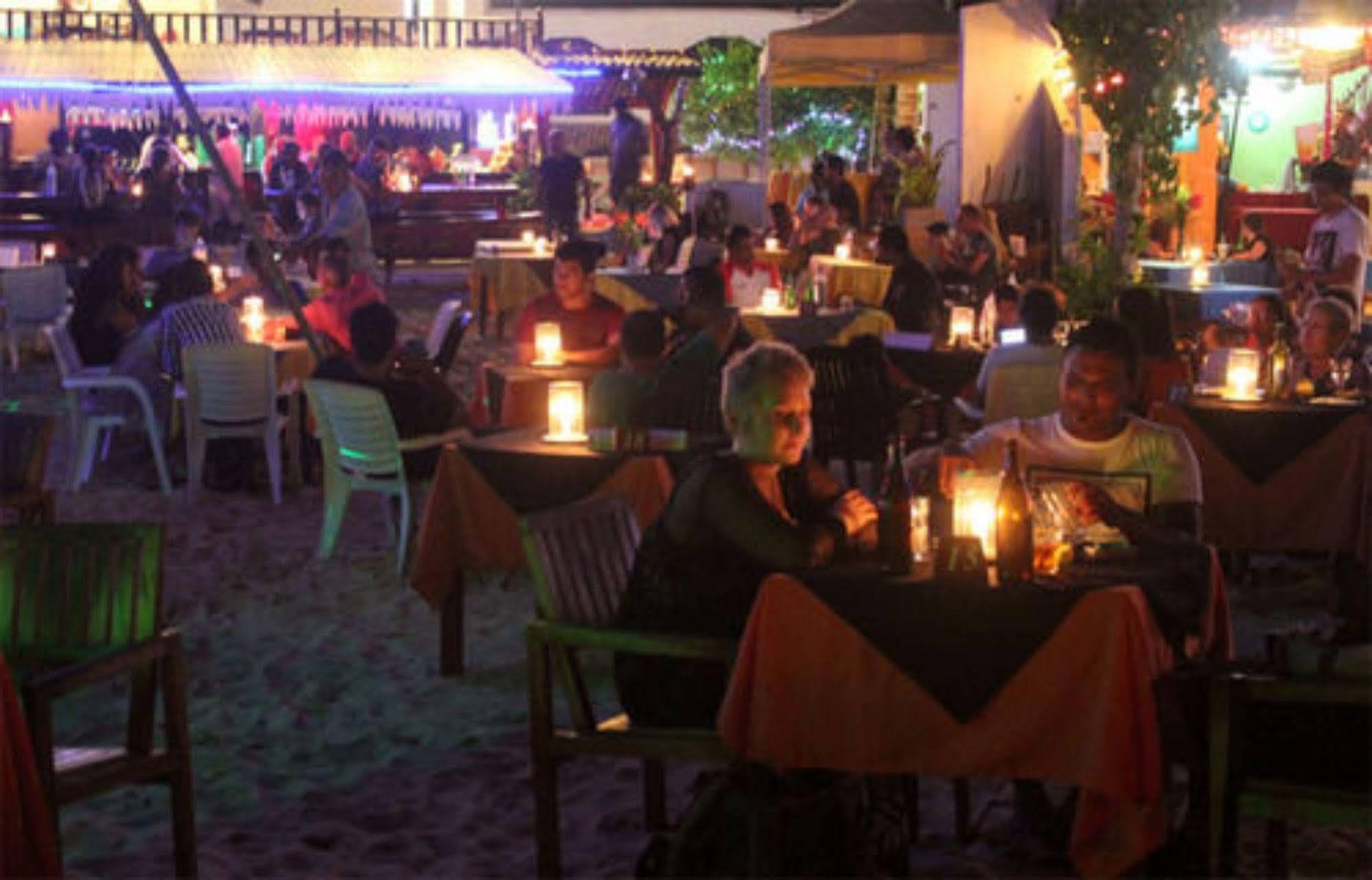 Samaya Beach Hotel Unawatuna Kültér fotó
